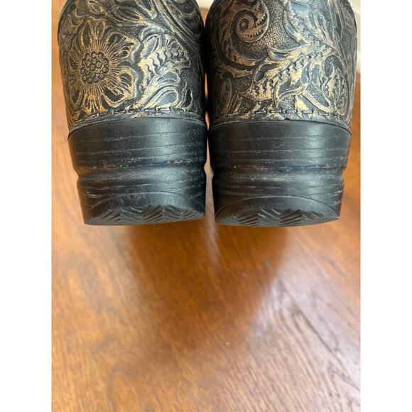 Dansko Professional Clogs Black/Copper Antique Tooled Leather Size 38 (US 7.5-8) - Picture 5 of 8